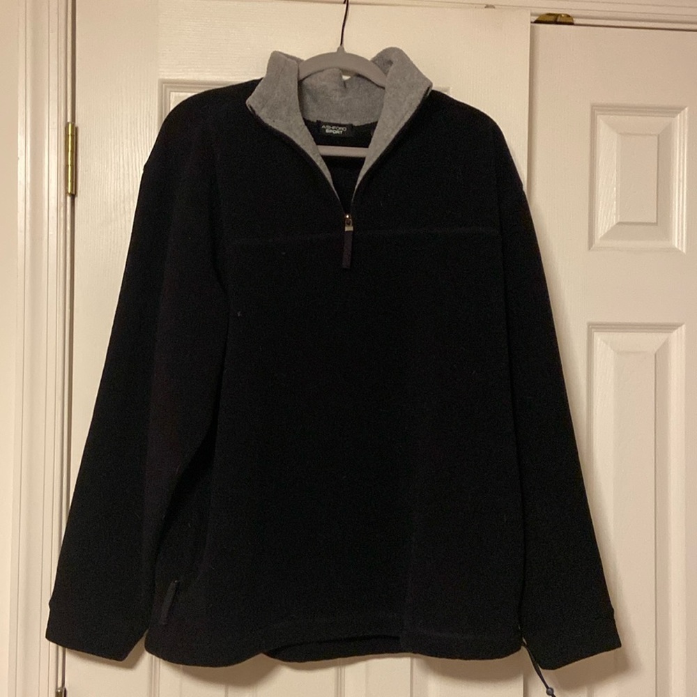 Men’s Ashford Sport pullover medium GUC